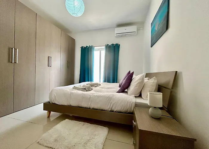 Contemporary 2br Apt With Balcony In St Pauls Bay 公寓 圣保罗湾城